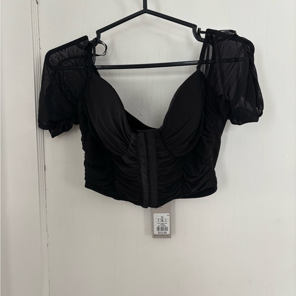 Urban Planet Black Off-The-Shoulder Crop Top – Medium – NWT - Picture 2 of 3